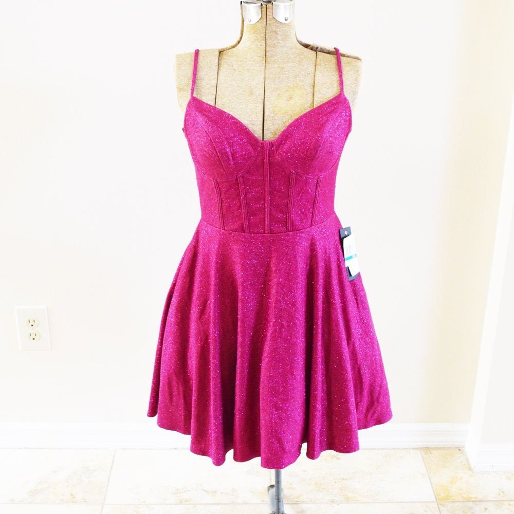 NWT City studio junior glitter mini fit in fair size 9/10 - Picture 3 of 9